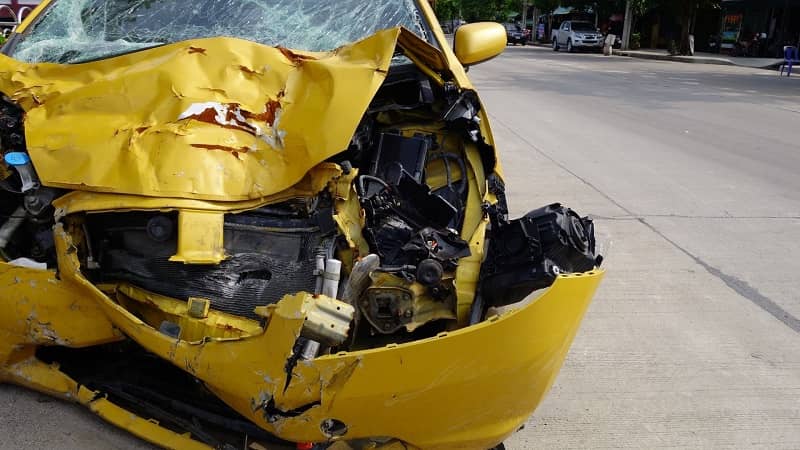 Vendere un'auto incidentata come funziona